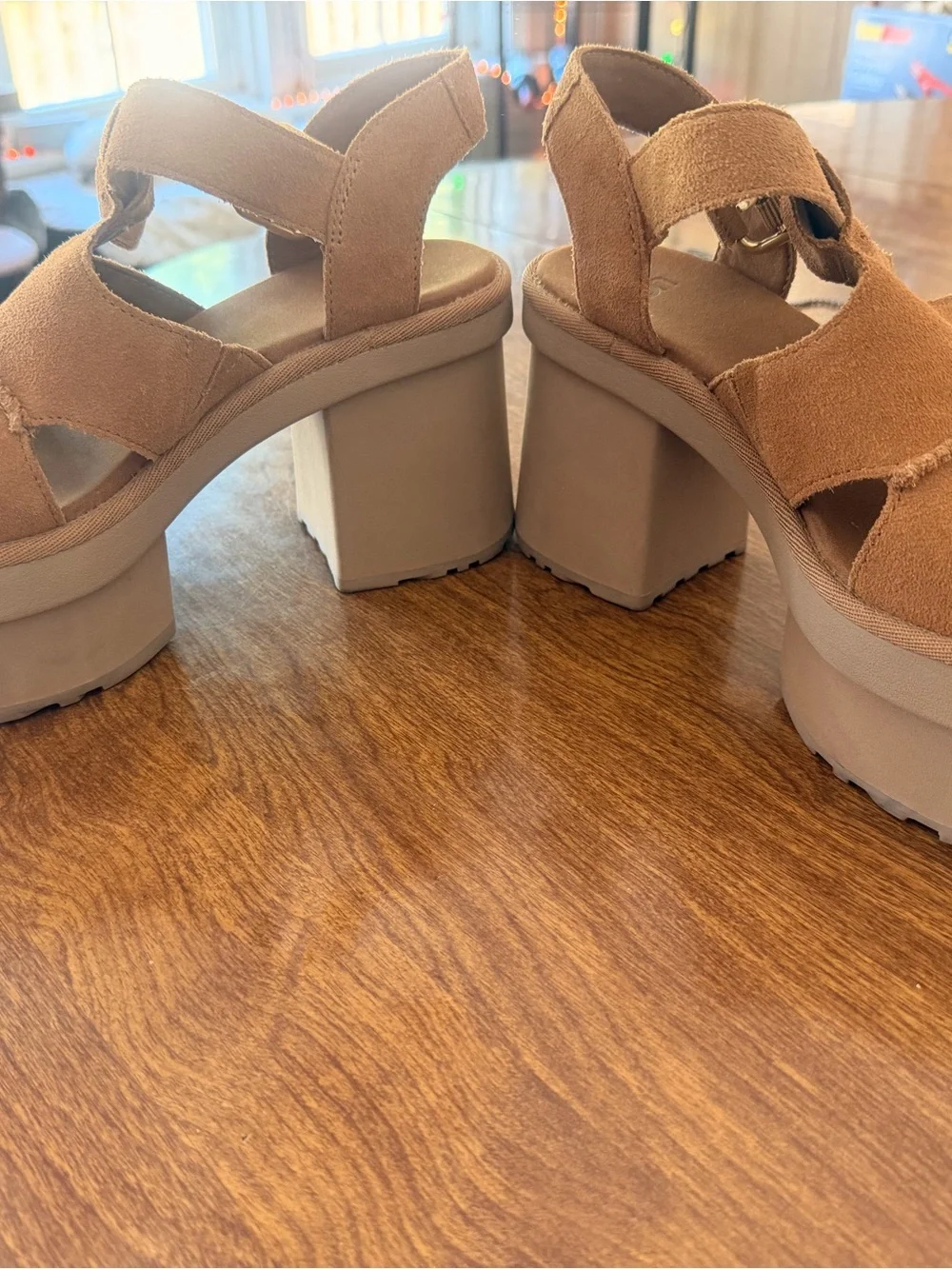 UGG Platform Suede Sandal in Chestnut Brown